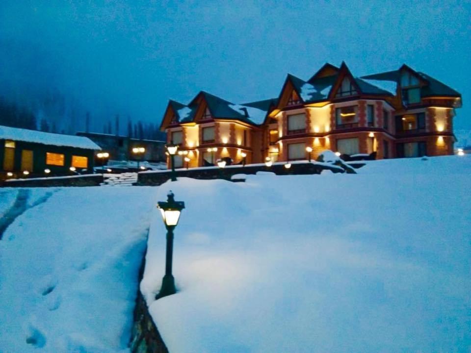 Hotel Village Walk Sonāmarg Exterior foto